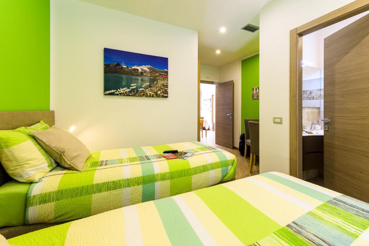 Le Rondini Hotel Тирано Екстериор снимка